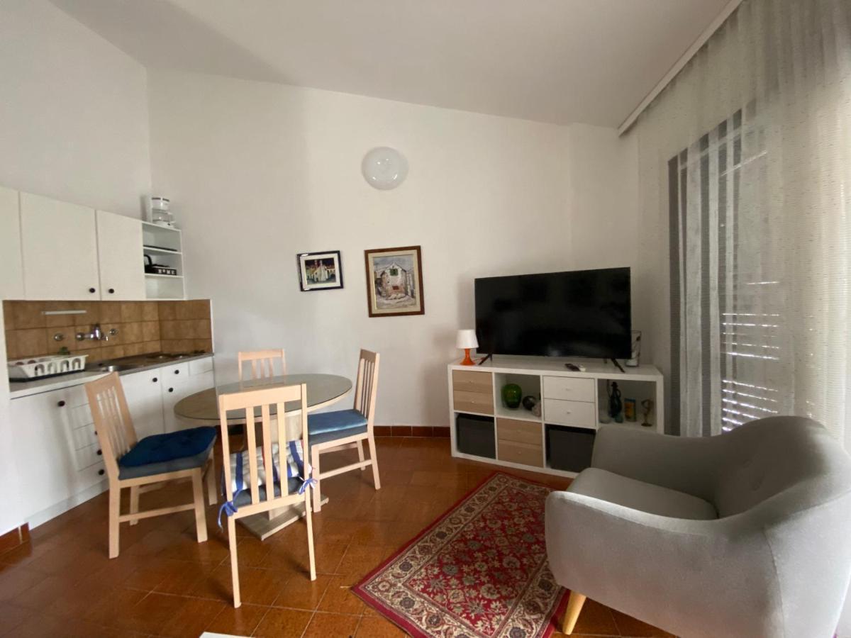 Apartments Natasa 普纳特 外观 照片